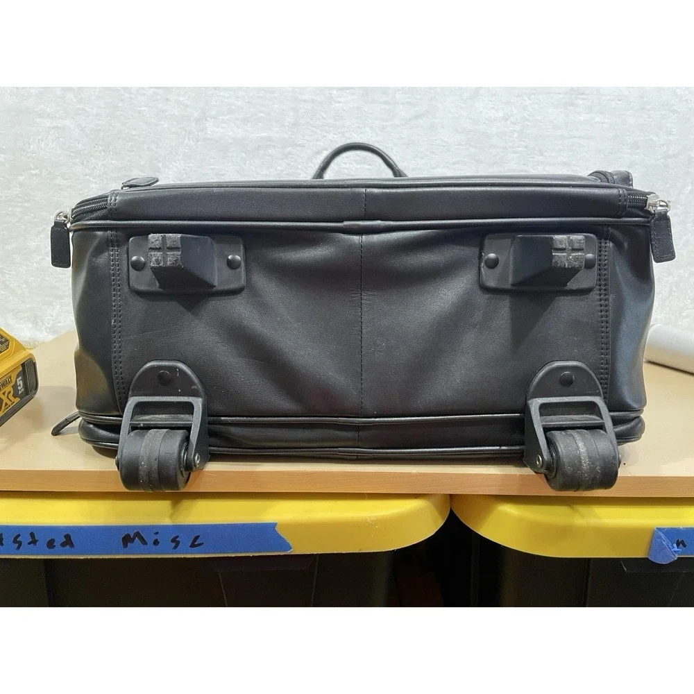 Levenger Evanger Leather Rolling Briefcase Laptop Bag Wheels Telescoping Handle